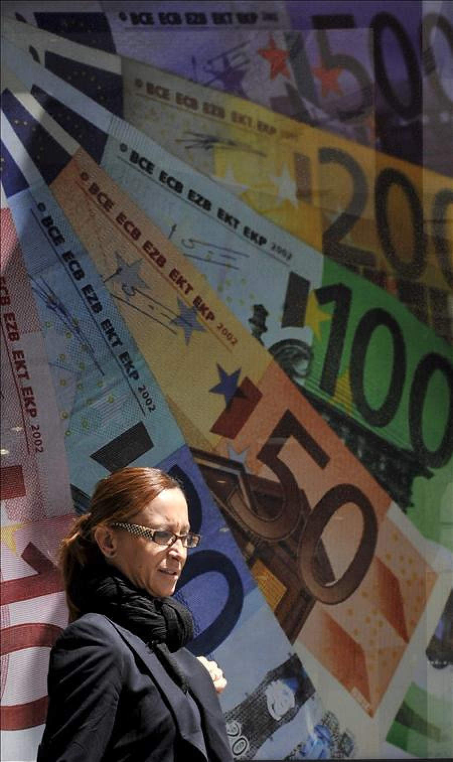 El fondo europeo de rescate coloca 6.000 millones de euros en bonos a 7 años