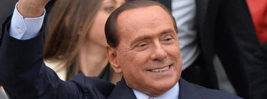 Silvio Berlusconi, condenado a tres años por sobornar  a un senador