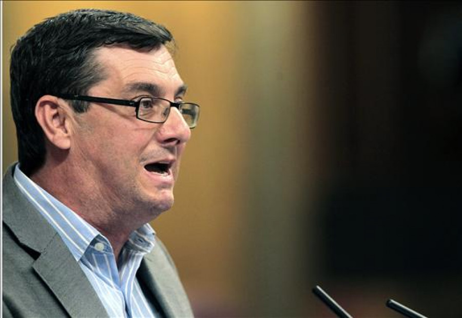 IU cree que en el PP se impone el "sálvese quien pueda"
