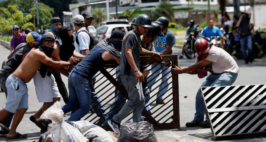 Un muerto y un herido grave en el asalto a un cuartel venezolano