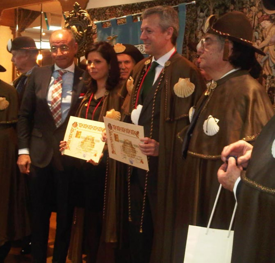 Jesús Souto recibe el premio al mérito jurídico de la Enxebre Orde da Vieira