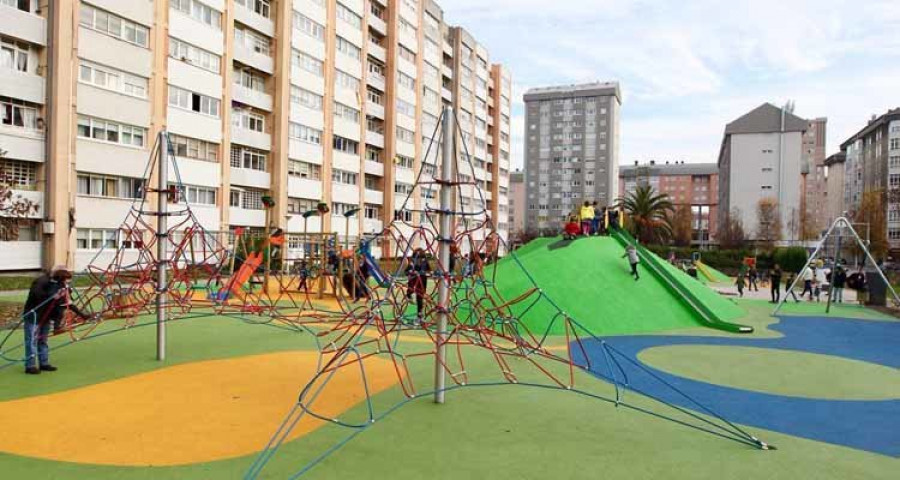 Concluyen las obras de la plaza de Isaac Díaz Pardo