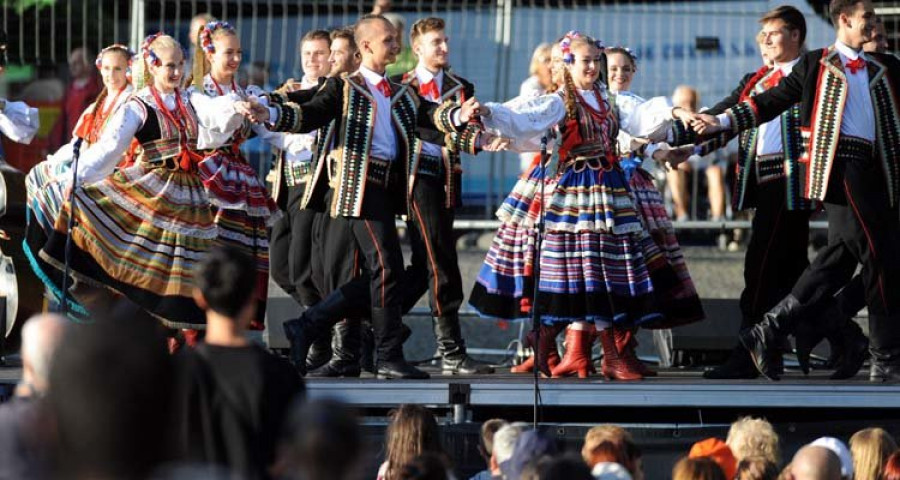 El traslado de parte de las fiestas de María Pita a los barrios no sirvió para mejorar las ventas de los negocios