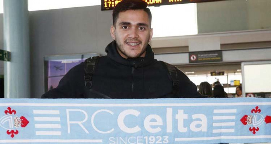 El delantero uruguayo Maxi Gómez llegó a Vigo