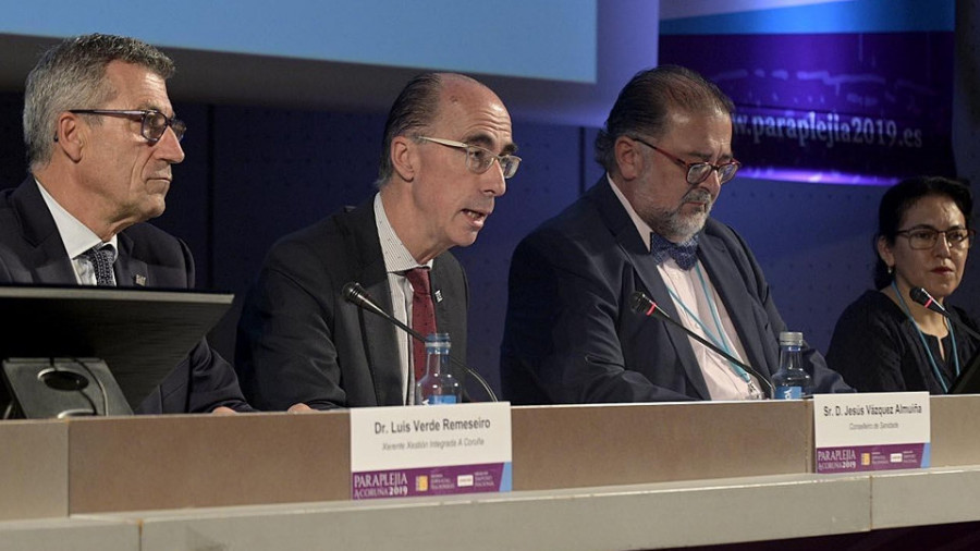 Almuiña resalta la función del Chuac en la investigación de células madre