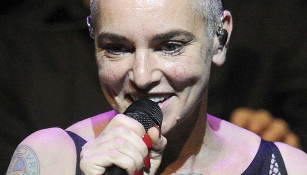 Sinéad O’Connor no quiere pasar más tiempo “con gente blanca”