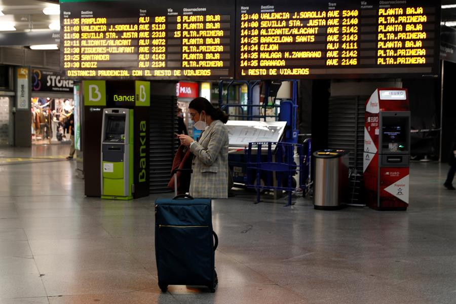 Madrid confirma cuatro casos de la cepa británica del coronavirus