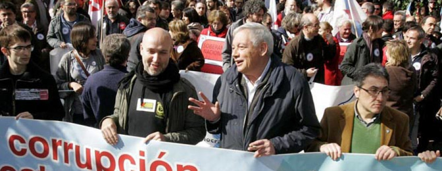 Tres mil personas piden la soberanía  y se manifiestan contra el cohecho