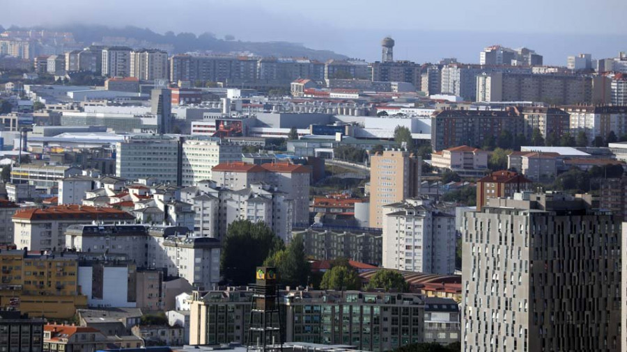 El entorno urbano de A Coruña destaca como el de mayor densidad poblacional de Galicia