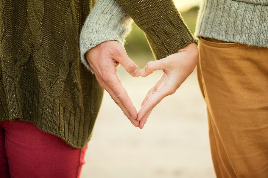 ¿Qué diferencia hay entre amarres de amor profesionales y otros hechizos?