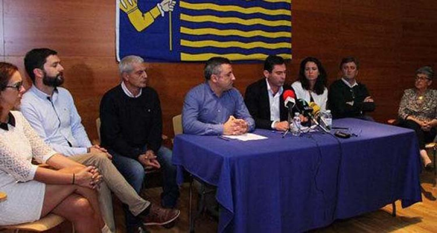 El alcalde de Sanxenxo rompe con el BNG y el PSOE y ultima una alianza con el PP
