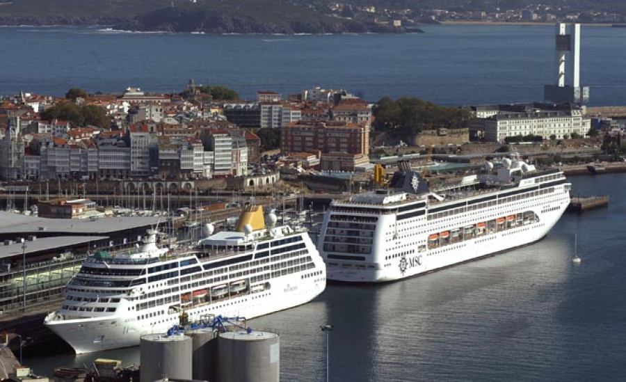 El puerto de A Coruña cierra septiembre con 21.000 cruceristas