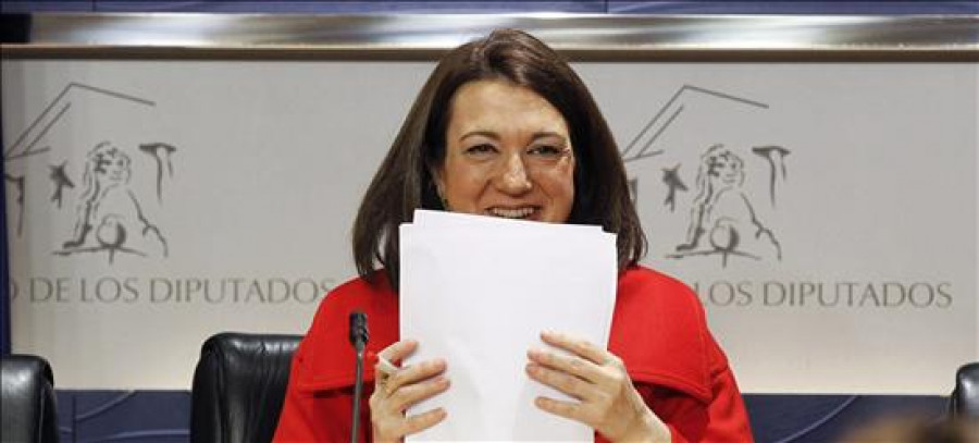 Soraya Rodríguez le dice a Rajoy que "el problema no es la herencia sino el heredero"