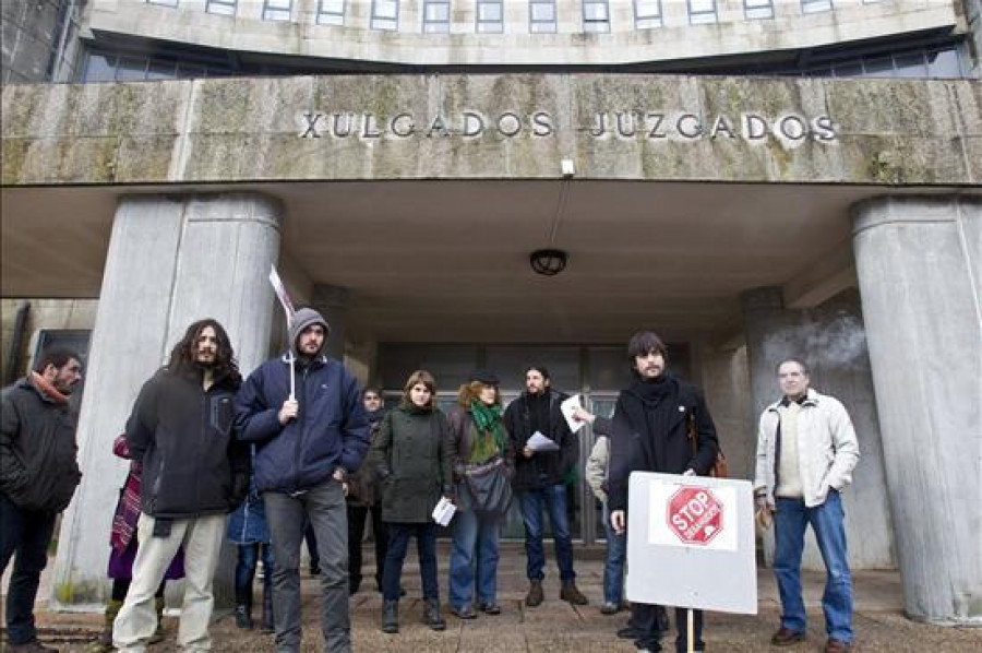 En A Coruña se ejecuta un desahucio de vivienda cada dos días