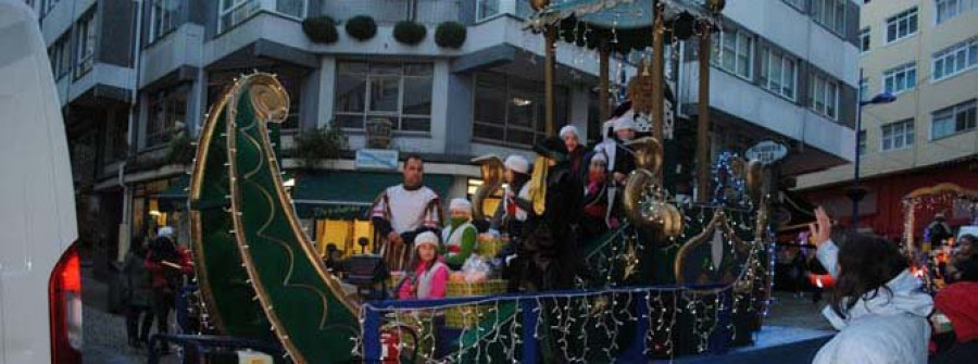 Caramelos, roscón y chocolate para niños y Reyes