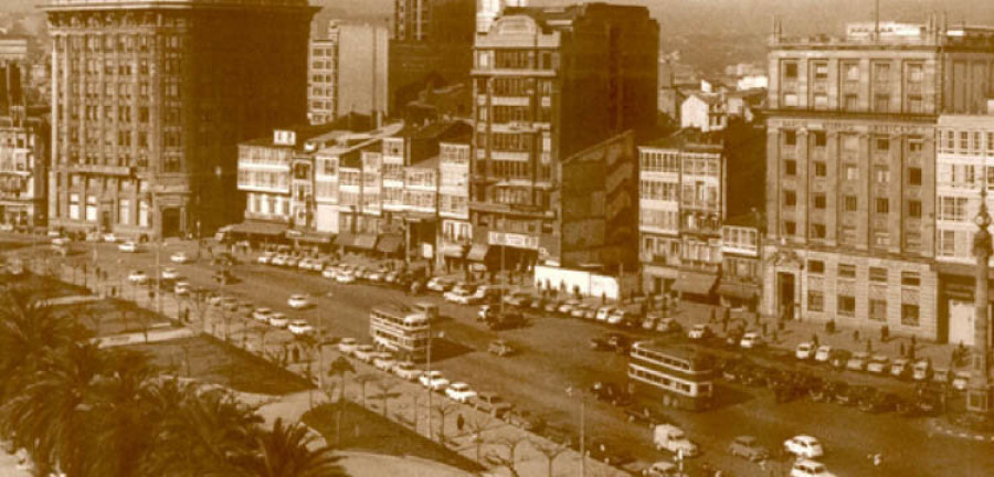 Reportaje | Cuando A Coruña pidió permiso para instaurar su primer servicio de taxis