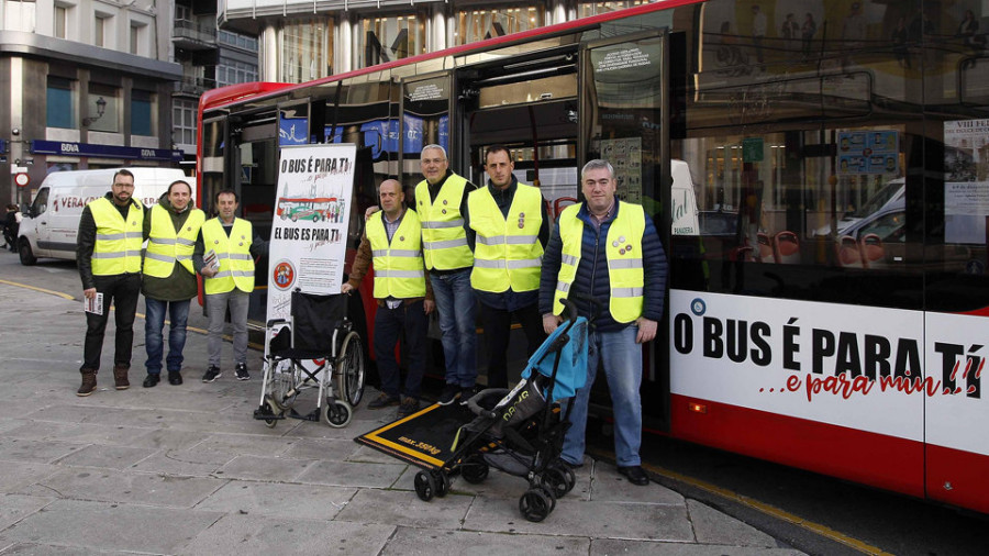 El Ayuntamiento olvida reservar un espacio para la campaña de Tranvías