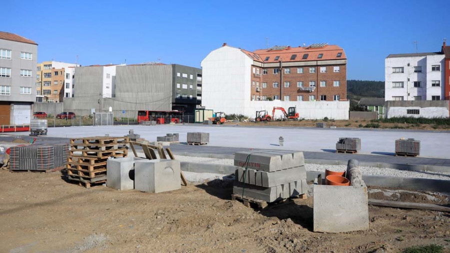 Arteixo denuncia que Naturgy y Telefónica “paralizan” obras locales
