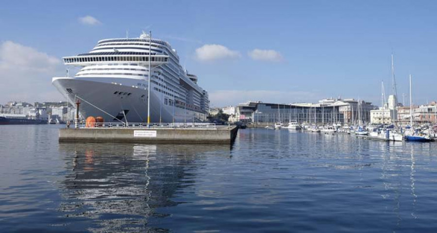 Los gestores de la Terminal de Cruceros pactan escalas de barcos que aún no han salido de los astilleros