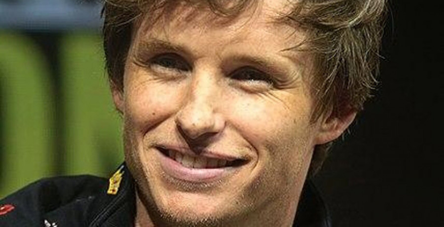 Eddie Redmayne dice que “estar en manos de JK Rowling es maravilloso”