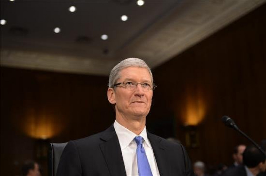 Consejero delegado Apple critica leyes que discriminan a los homosexuales en EEUU