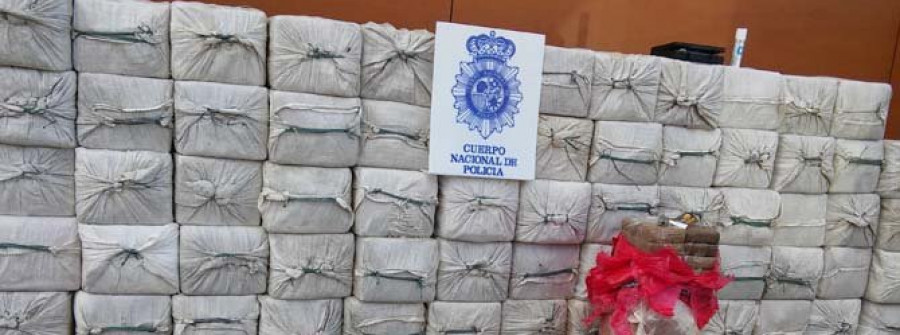 Cae una red de narcos británicos que pretendía vender 3.000 kilos de cocaína