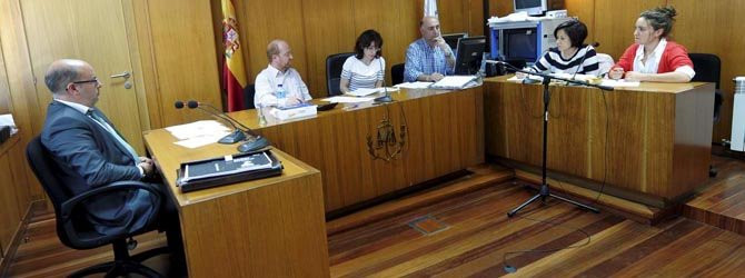 El escrutinio oficial mantuvo en vilo hasta ayer los resultados en Ferrol