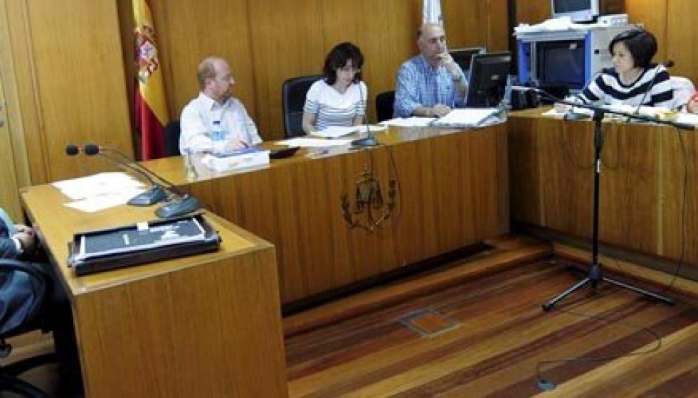 El escrutinio oficial mantuvo en vilo hasta ayer los resultados en Ferrol