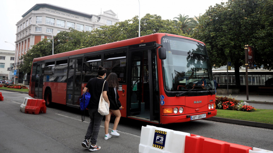 El juzgado ratifica la validez de la concesión del transporte urbano coruñés hasta 2024