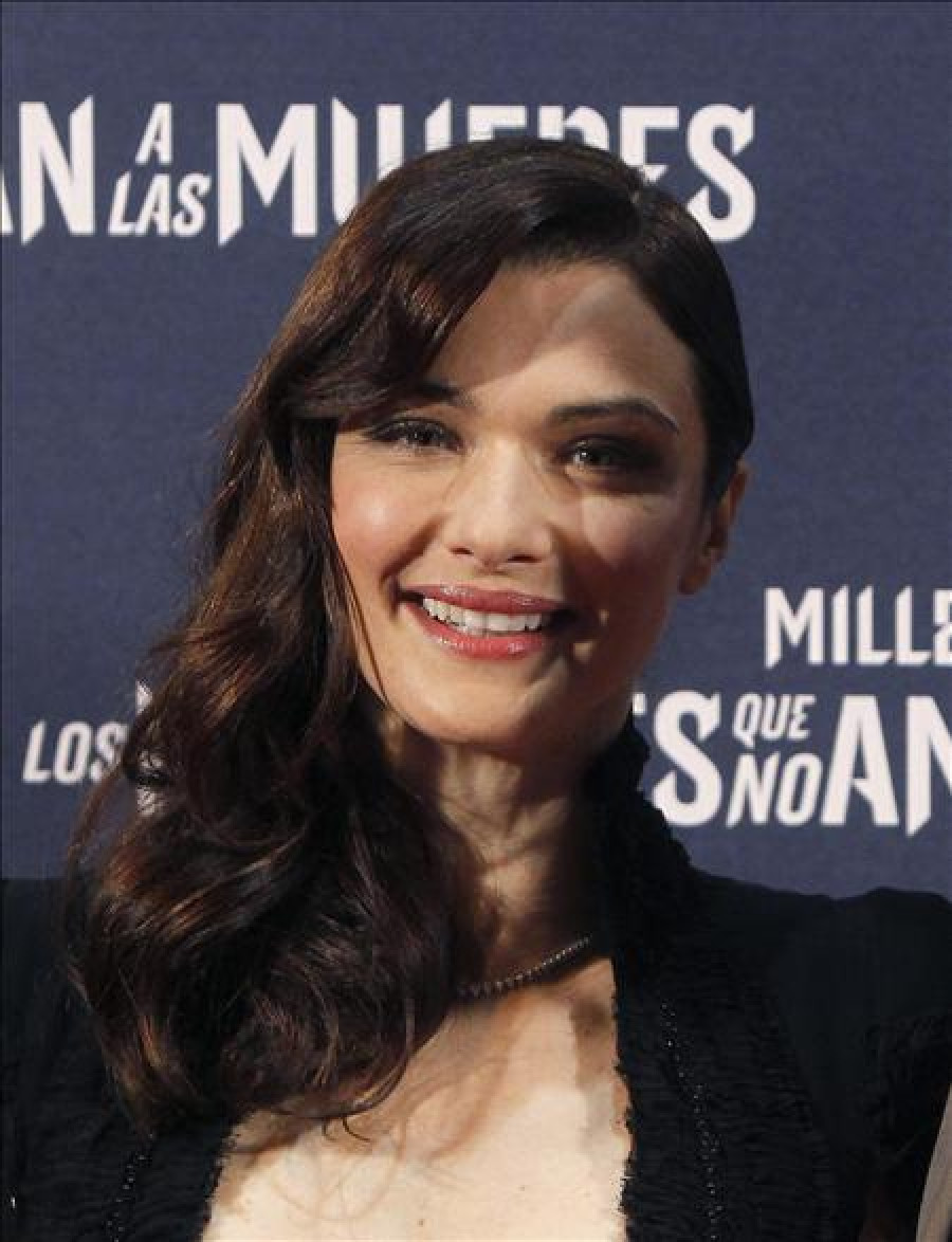 Prohibido un anuncio de L'Oreal que retocó "engañosamente" a Rachel Weisz