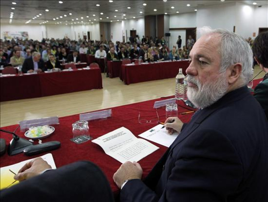 La COAG propondrá mañana a Arias Cañete medidas urgentes para el sector lácteo