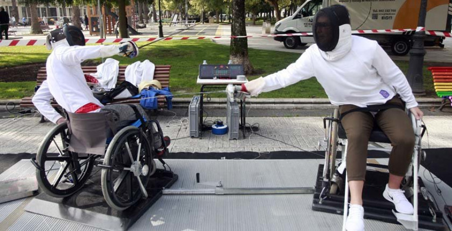 Cerca de medio millar de personas participan en la jornada de deporte adaptado