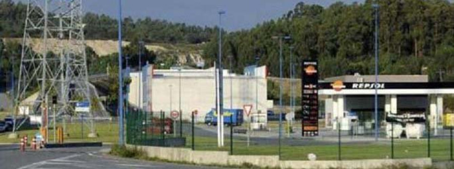 El BNG acusa al Gobierno local de incumplir su obligación de control del polígono de Ledoño