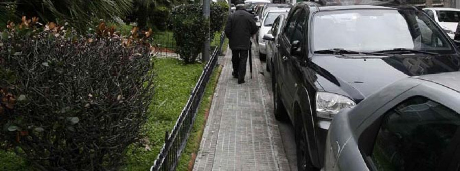 El Ayuntamiento espera reparar la plaza del Comercio tras la cesión de la propiedad de la Xunta