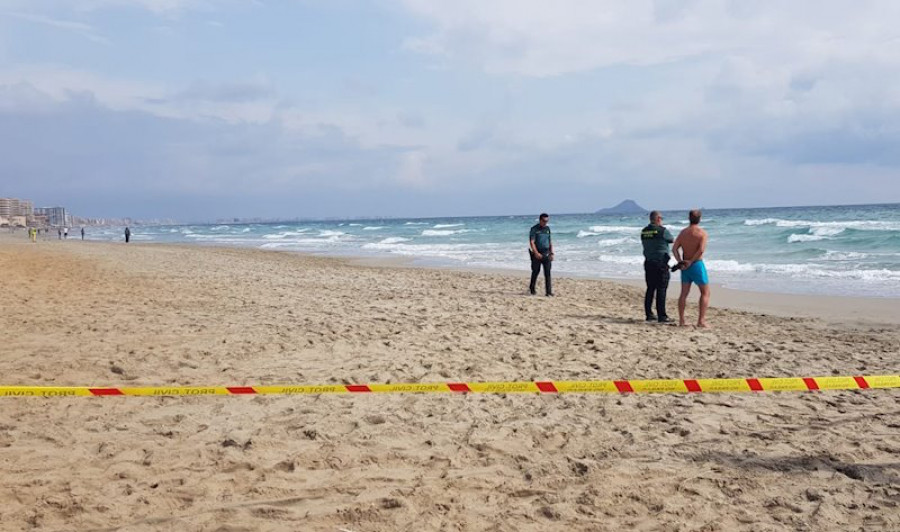 Cae al mar un avión de la Academia General del Ejército del Aire frente a la costa de La Manga