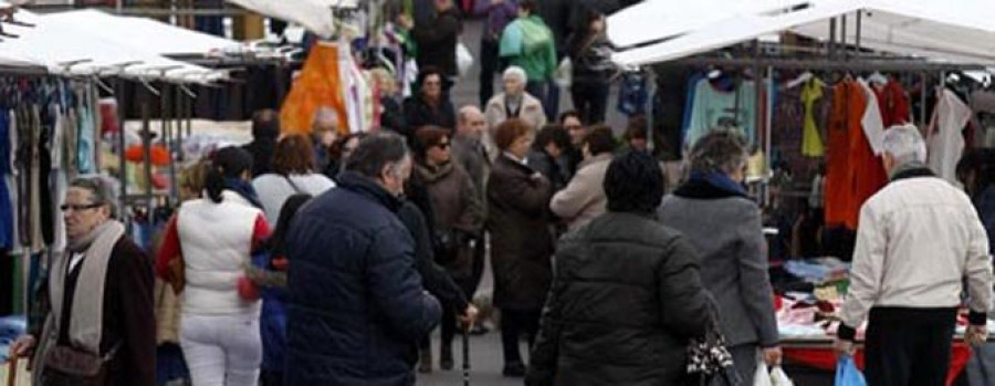 ARTEIXO - Arteixo limita a cinco años la prórroga  de concesión de un puesto en la feria