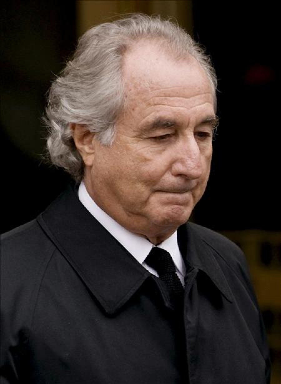 Comienza en EE.UU. el primer juicio criminal contra cinco exempleados de Madoff