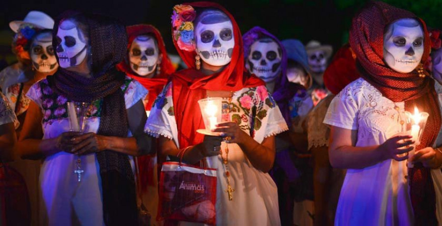 La cultura maya expone su vitalidad en la Fiesta de Difuntos