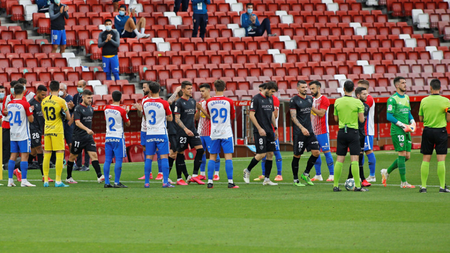 El Huesca gana en El Molinón y se proclama campeón