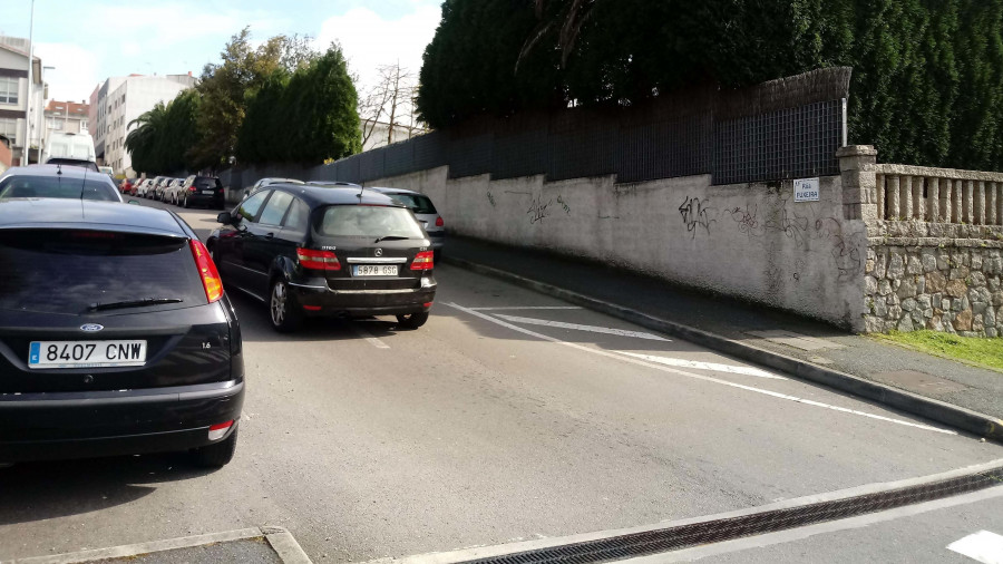 Oleiros sancionará a quien circule por dos calles de Perillo sin ser residente