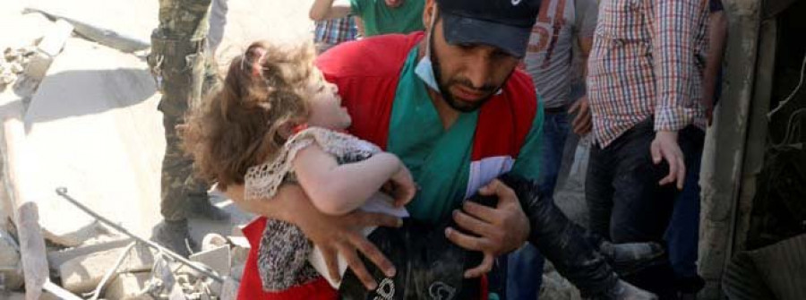 Varios ataques atribuidos al régimen sirio causan una masacre en la ciudad de Alepo