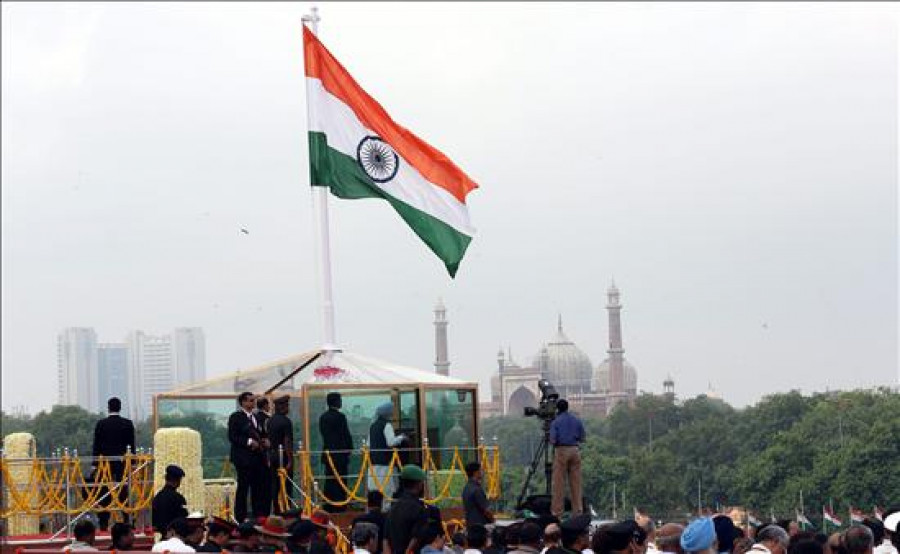 La India celebra el 65 aniversario de su independencia