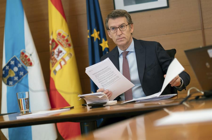 La Xunta planea hospitales de campaña en A Coruña y Santiago