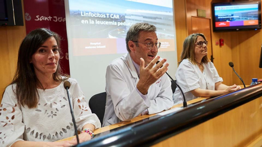 Logran curar a un niño con leucemia gracias a una nueva terapia genética