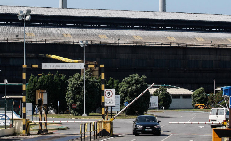 Los trabajadores apelan a las administraciones para que Alcoa desbloquee la venta