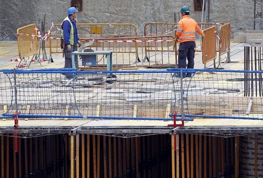 El coste laboral en Galicia sube un 3,1% en el 2º trimestre y el salario se sitúa en 1.919 euros, 234 menos que la media