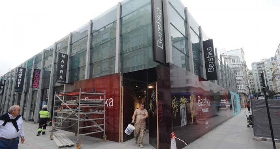 Bershka estrenará el nuevo concepto de tienda en la plaza de Lugo con una fiesta