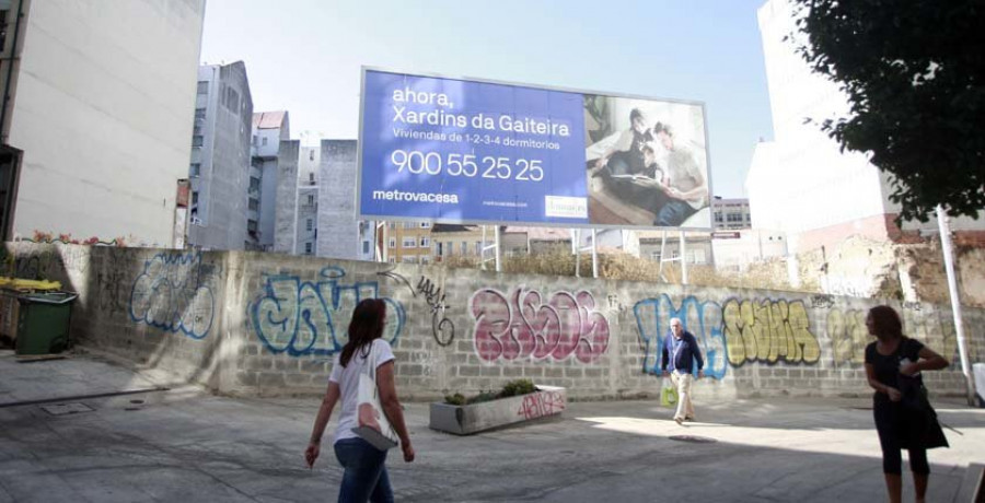 Una promotora inicia la comercialización de pisos en el Corralón de A Gaiteira tras años de total abandono