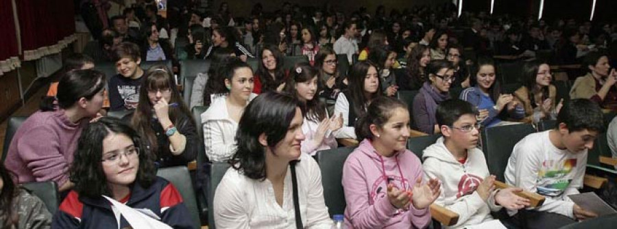 Coca Cola destapa la chispa creativa de cientos de jóvenes escritores coruñeses