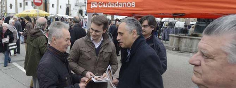 Los candidatos cumplen con  su cita en la feria de Betanzos